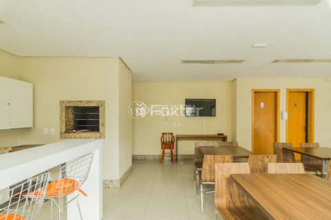 Image 36 - 999042