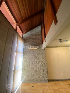 Image 32 - 999270