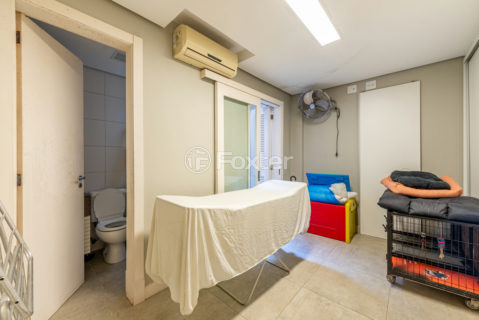 Image 33 - 999319