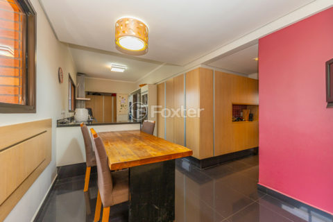 Image 39 - 999383