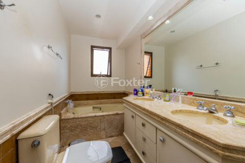 Image 36 - 999383