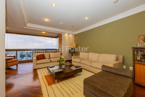 Image 3 - 999383