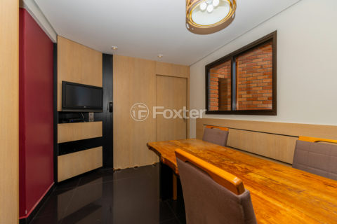 Image 41 - 999383