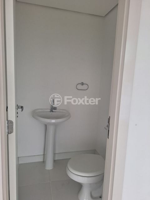 Image 3 - 999388