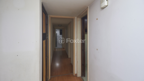 Image 3 - 999491