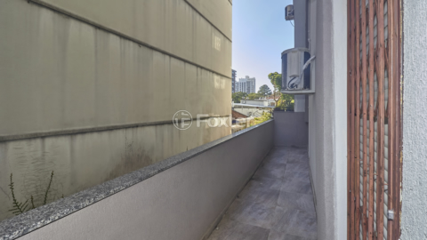 Image 22 - 999491