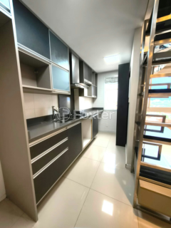 Image 3 - 999604
