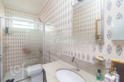 Image 7 - 999612