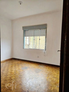 Image 7 - 999618