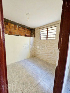 Image 32 - 999618