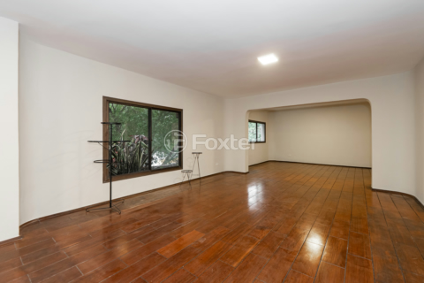 Image 3 - 999642