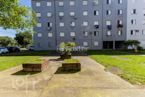 Image 37 - 999732