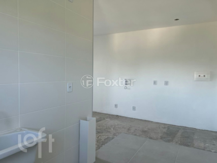 Image 30 - 999739