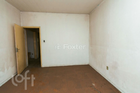Image 7 - 999749