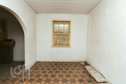 Image 3 - 999749