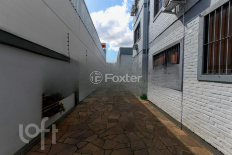 Image 8 - 999750
