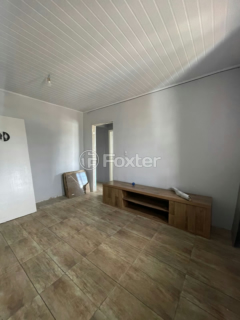 Image 7 - 999762