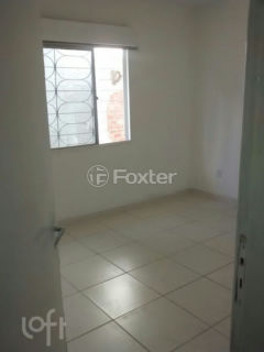 Image 7 - 999772