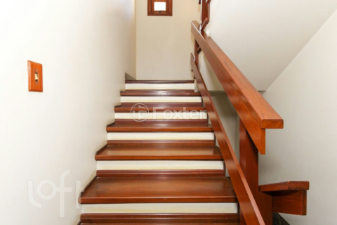 Image 21 - 999773