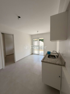 Image 3 - 999790
