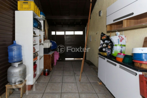 Image 11 - 999795