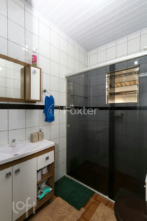 Image 8 - 999800