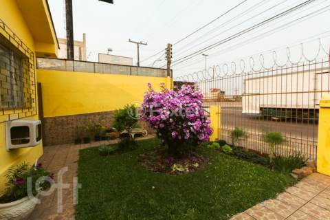 Image 32 - 999817