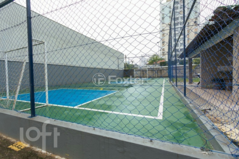 Image 7 - 999824