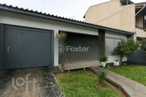 Image 35 - 999890