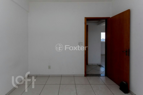 Image 4 - 999915