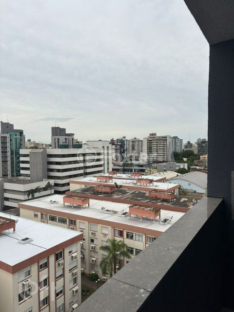 Image 12 - 999960