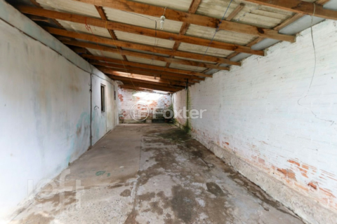 Image 1 - 999981