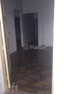 Image 7 - 999984