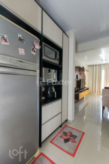 Image 7 - 999985