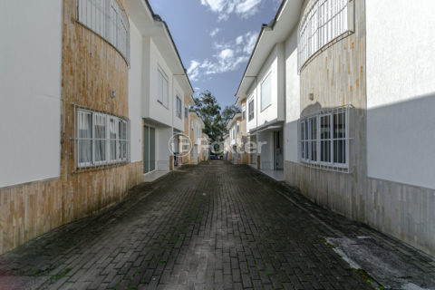 Image 66 - 1014305