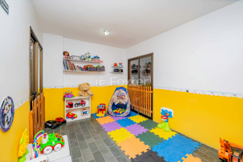 Image 38 - 556955