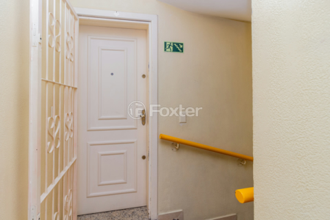 Image 35 - 863377