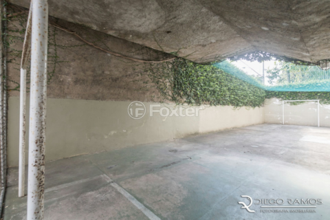 Image 37 - 727060