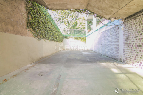 Image 36 - 727060