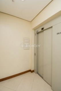 Image 69 - 875015