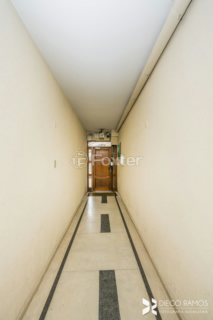Image 22 - 853657