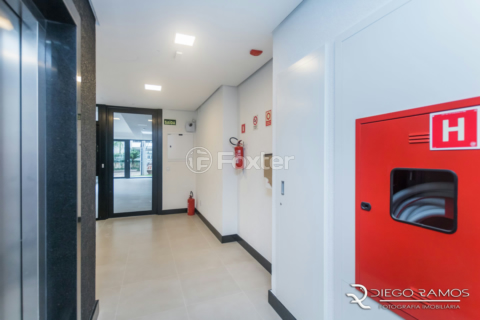 Image 38 - 979448