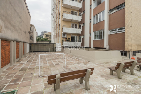 Image 44 - 243344