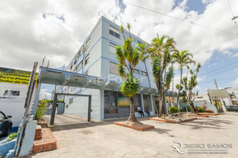 Image 22 - 869117
