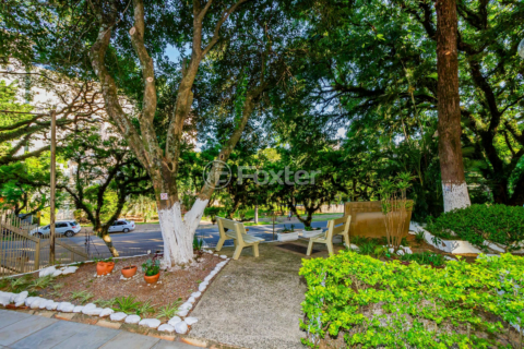 Image 37 - 838022