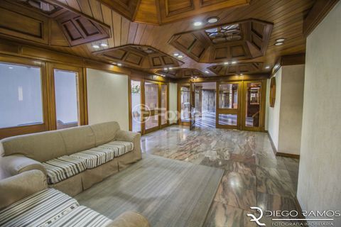 Image 26 - 301144