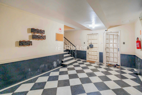 Image 32 - 866138
