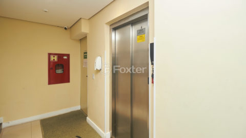 Image 45 - 1017517