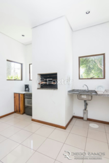 Image 31 - 1018516