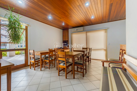 Image 7 - 1002684